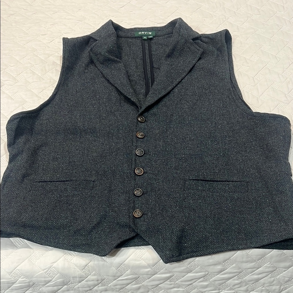 Orvis Charcoal Buttoned Vest
